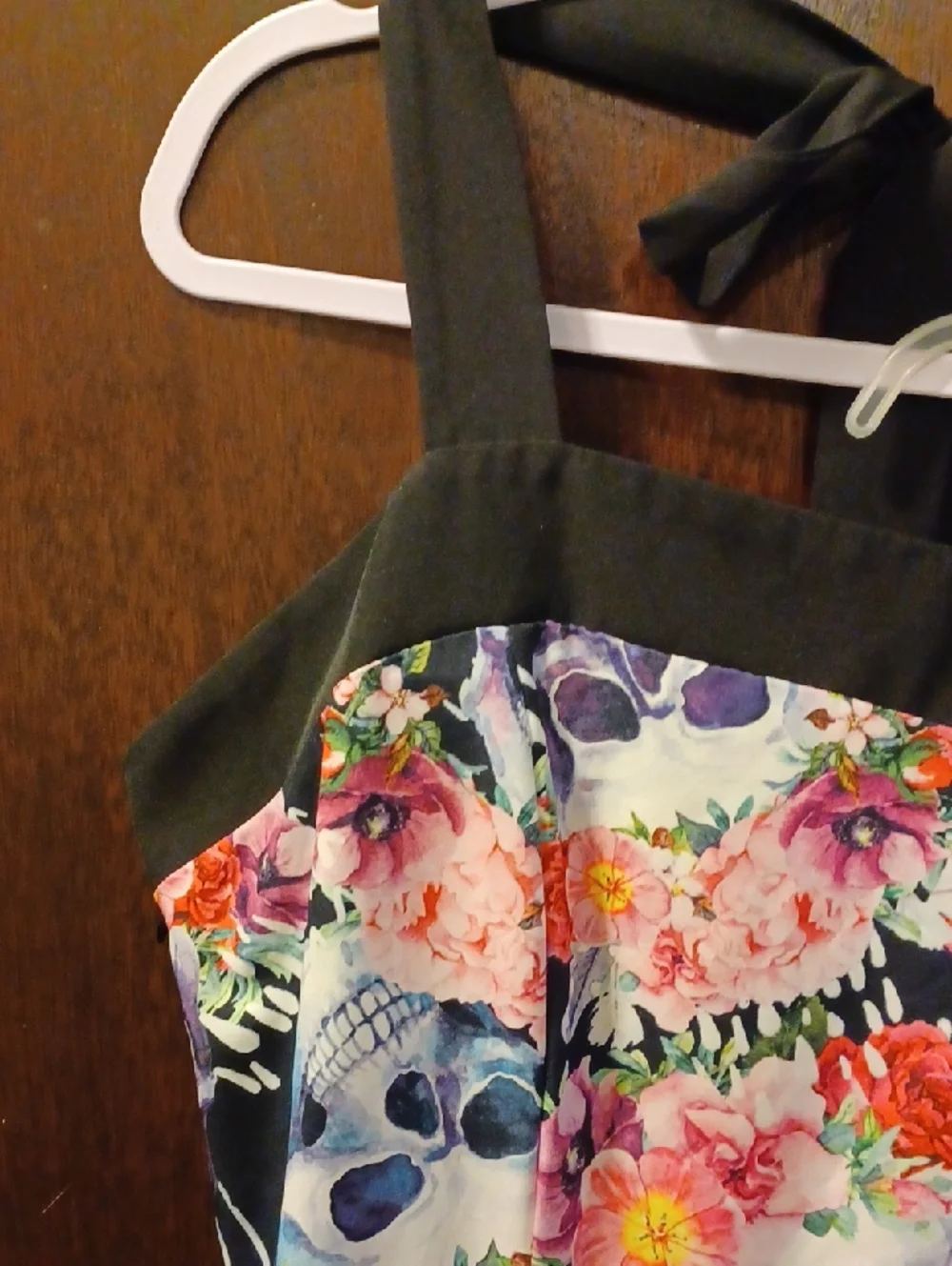 Floral Skull Fit-and-Flare Dress in Black with Pink & Blue Flowers Size XXL - Picture 5 of 14